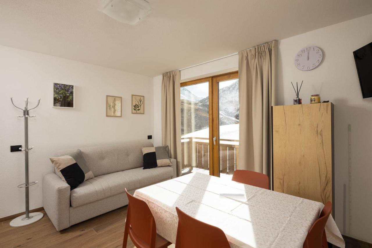 Baita Noemi Apartamento Livigno Exterior foto